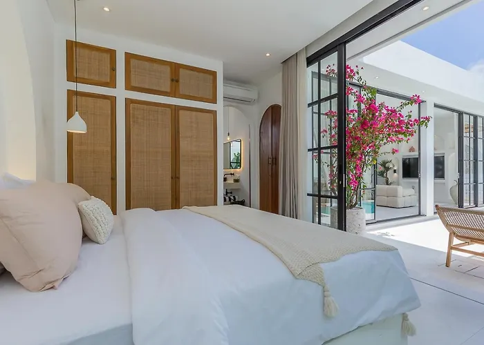 Stylish New 1 Bedroom Near Dreamland Villa *
